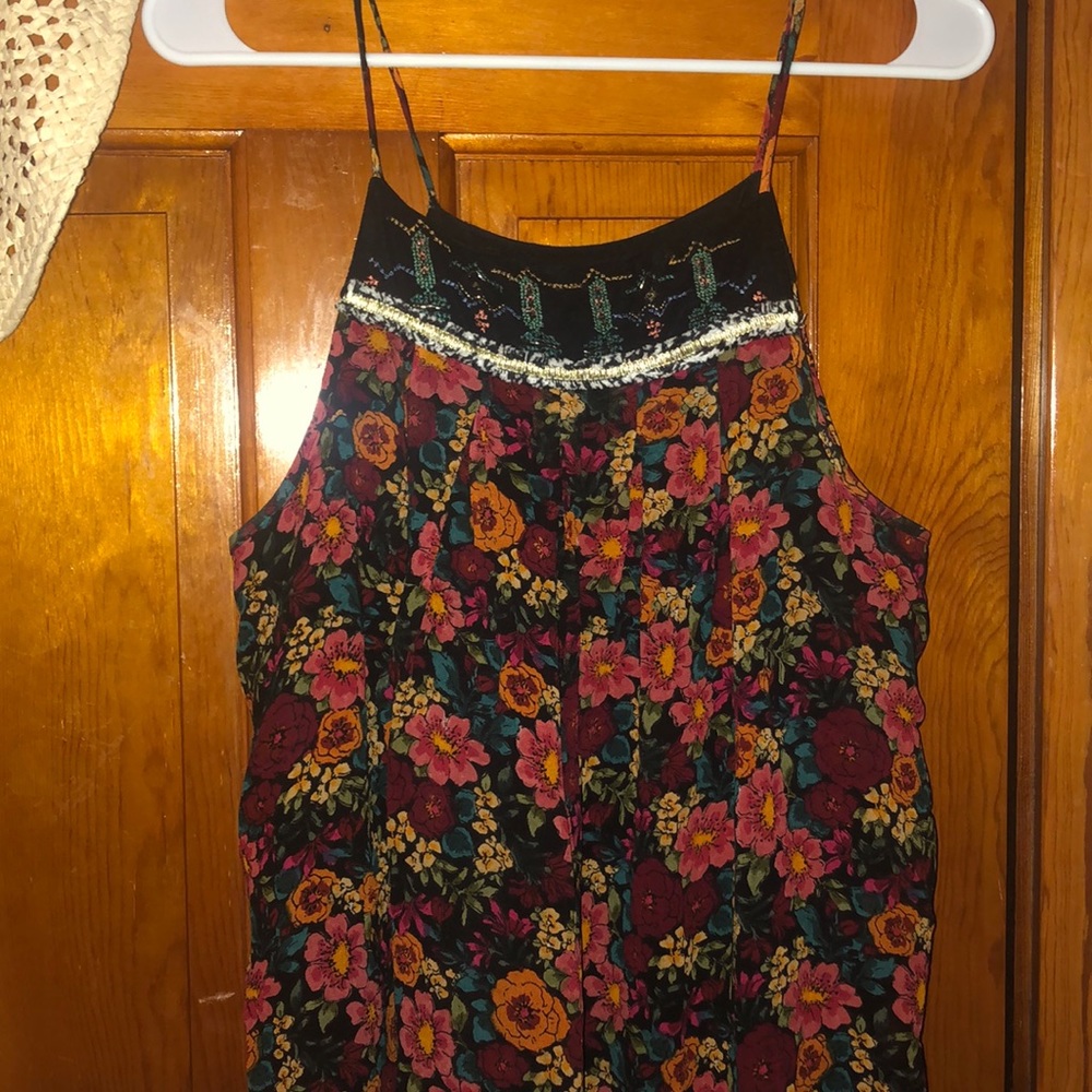 Dress - Picture 4 of 7